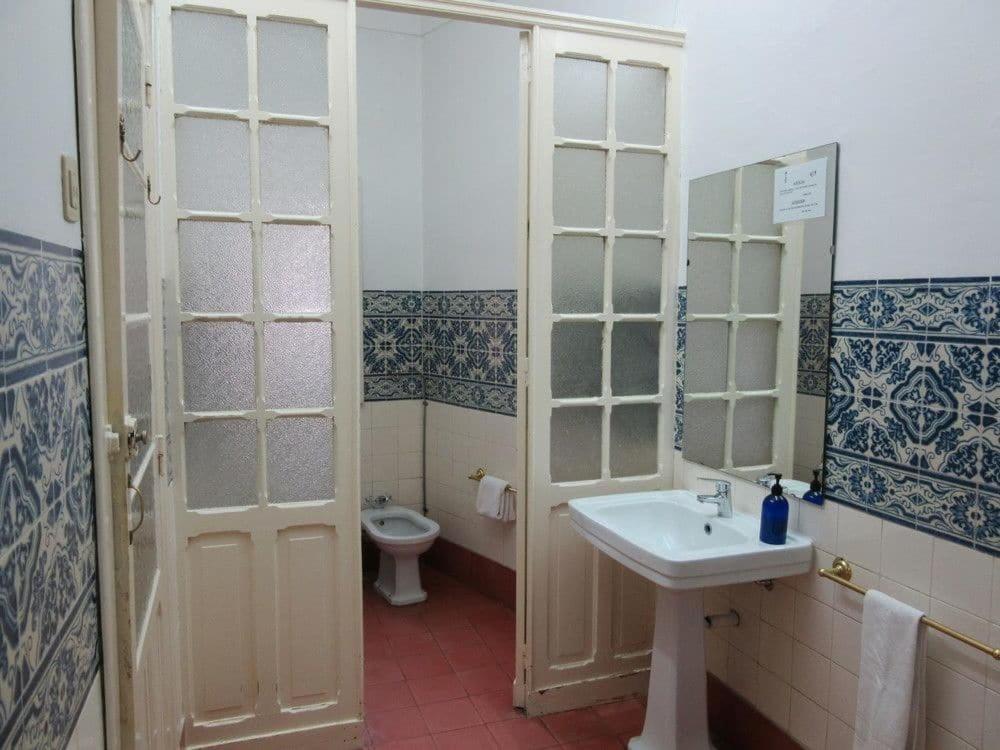 Family Macedo Bed & Breakfast Lisbon Exterior photo