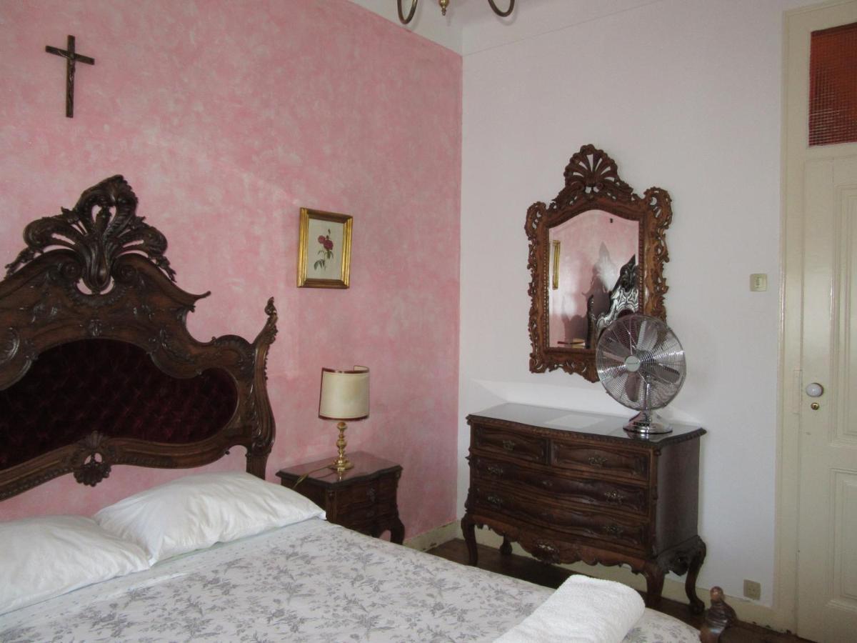 Family Macedo Bed & Breakfast Lisbon Exterior photo