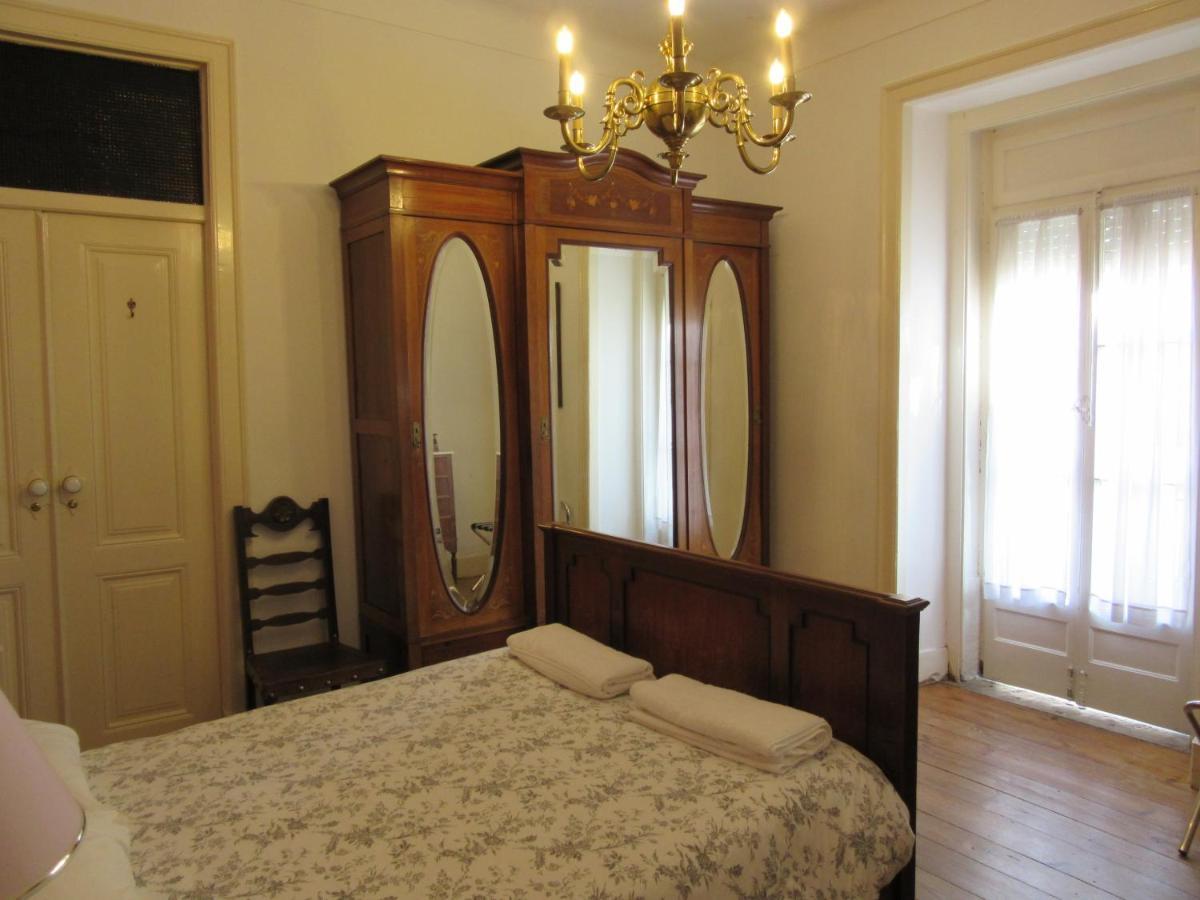 Family Macedo Bed & Breakfast Lisbon Exterior photo