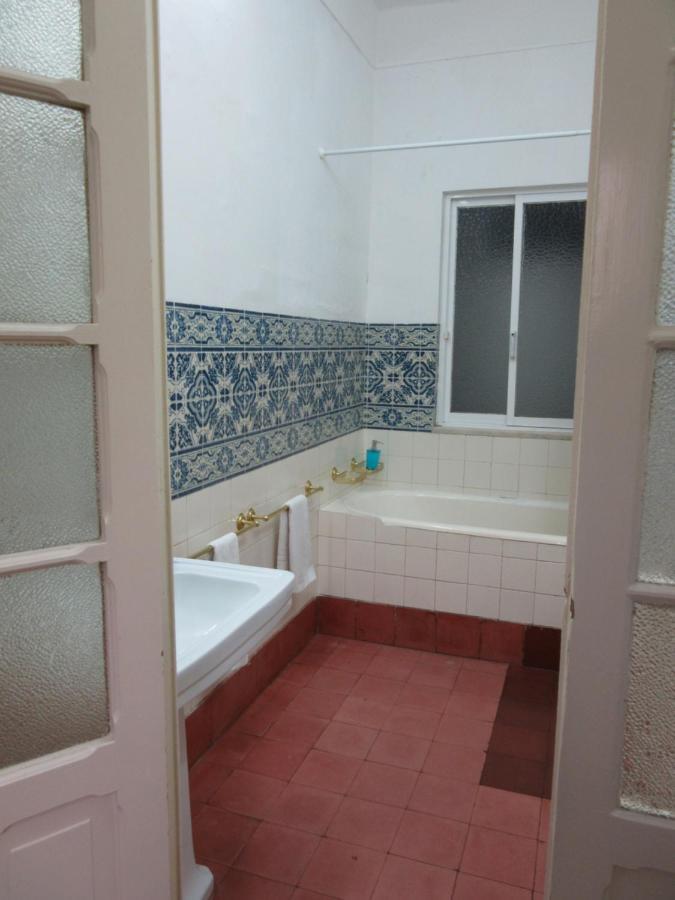 Family Macedo Bed & Breakfast Lisbon Exterior photo